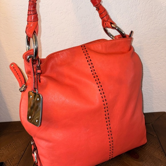 B. Makowsky Bold Orange Shoulder Bag - Picture 5 of 6